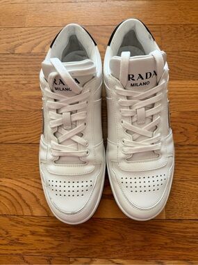 Authentic Prada White Leather Low-Top Sneakers size 9